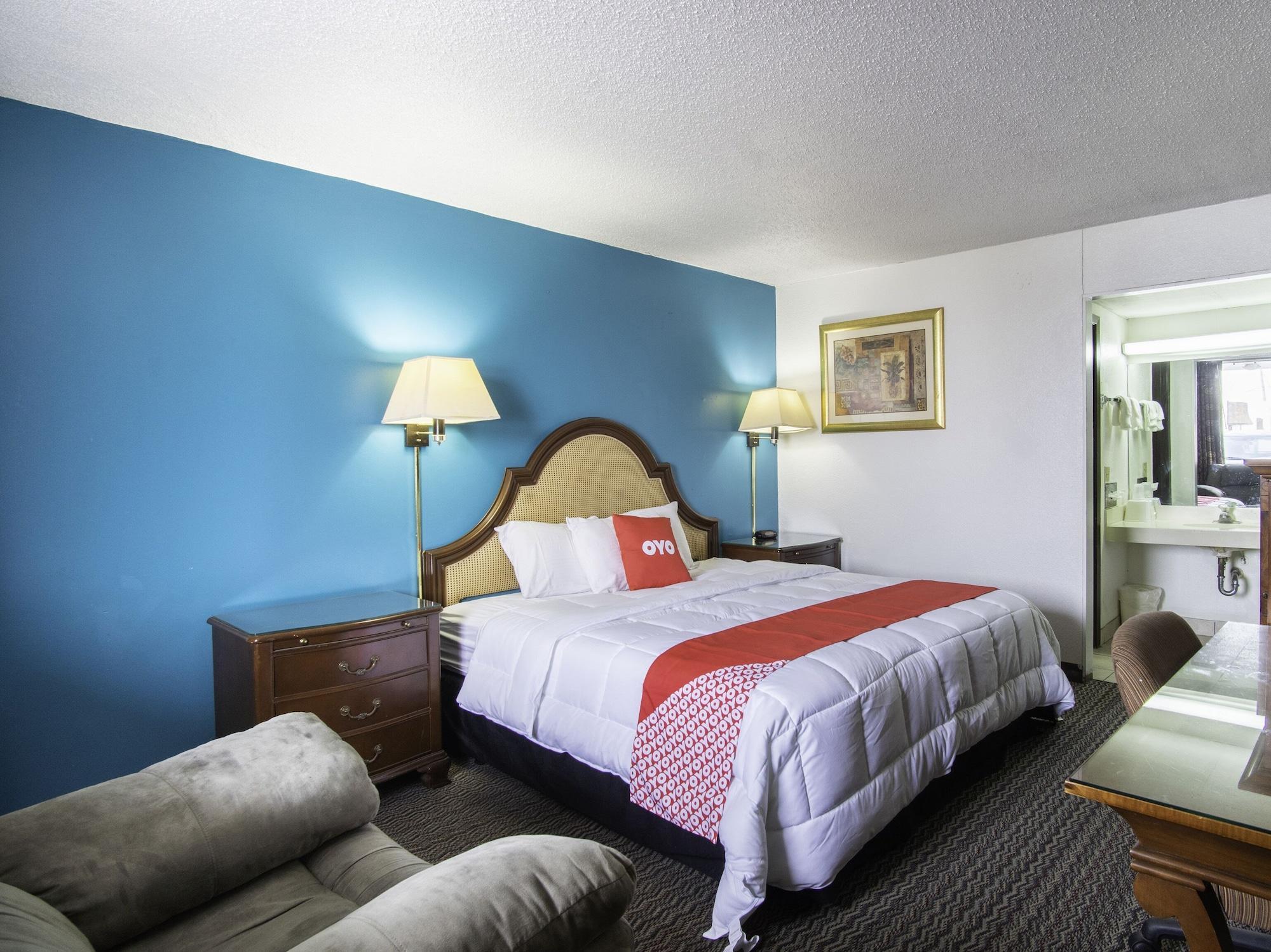 Oyo Hotel Hutchinson West 4Th Ave Extérieur photo