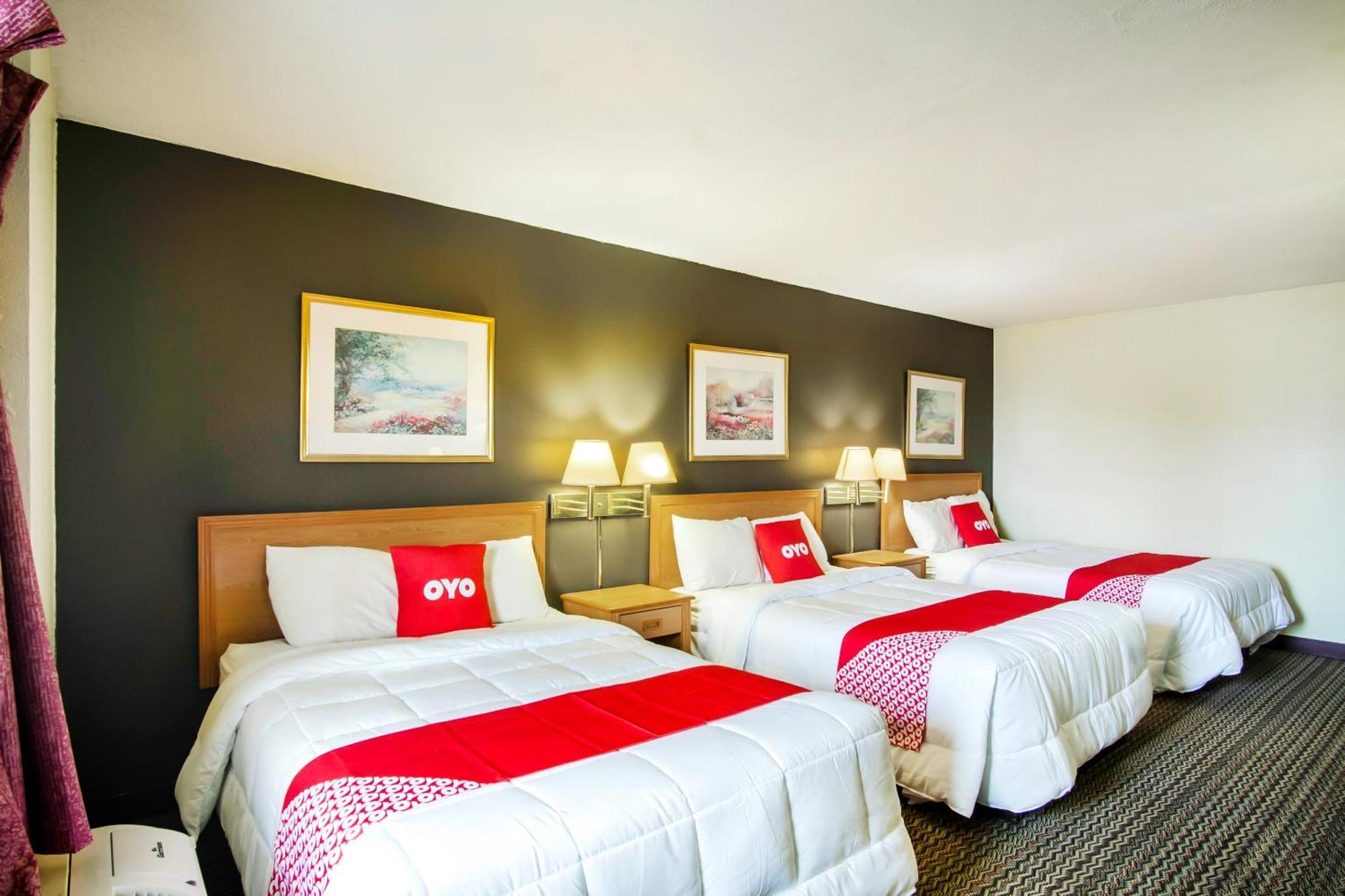 Oyo Hotel Hutchinson West 4Th Ave Extérieur photo